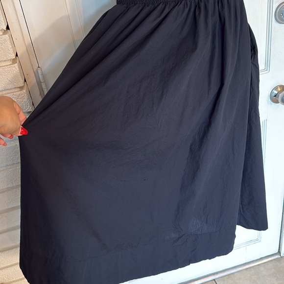 The Tommie Cap-Sleeve Smocked Front-Zip Midi Shirt
100% cotton Dress - Picture 15 of 17